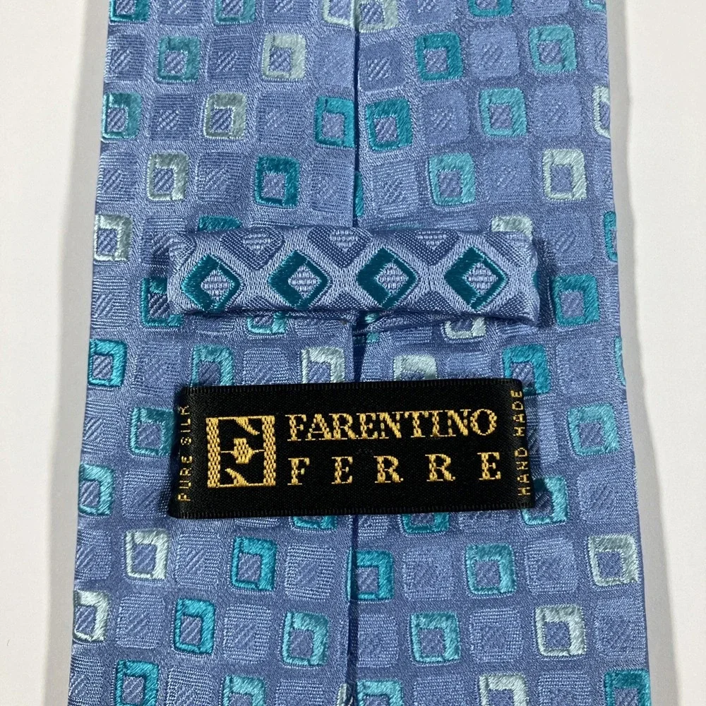 Farentino Ferre Blue Geometric Foulard Silk Necktie Handmade in Italy 61.5